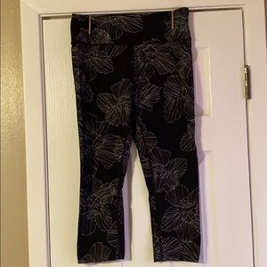 Black and white floral print Leggings